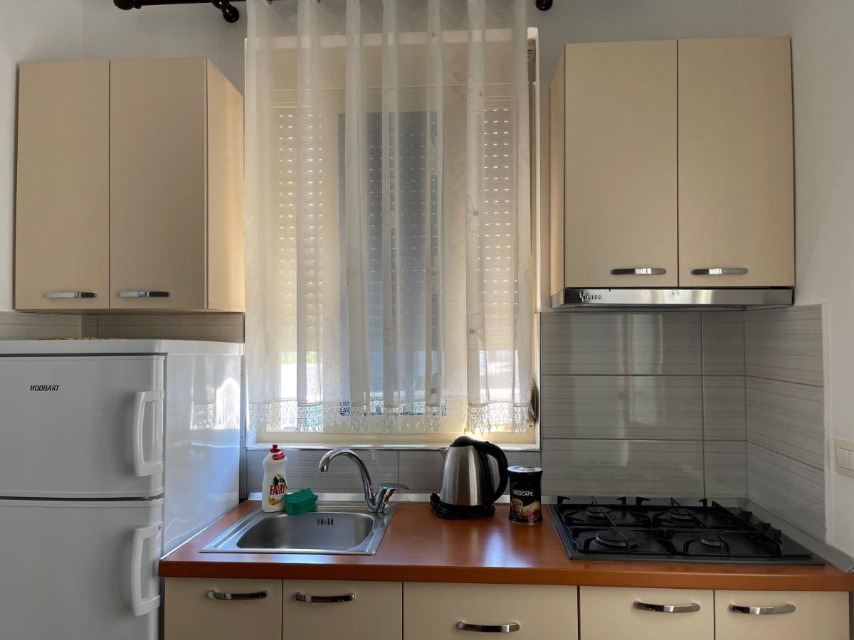 Kristeo Apartment Vlore Exterior photo