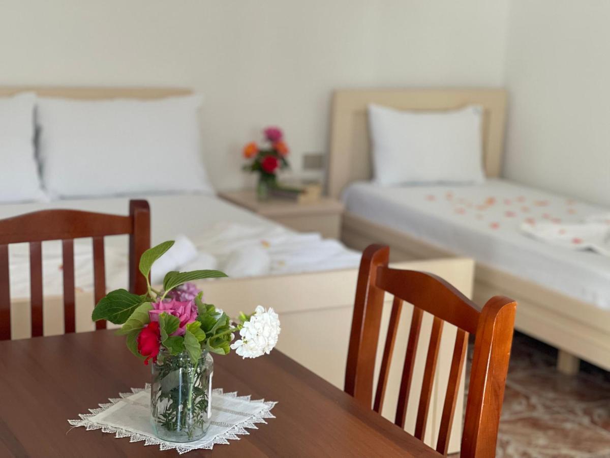 Kristeo Apartment Vlore Exterior photo