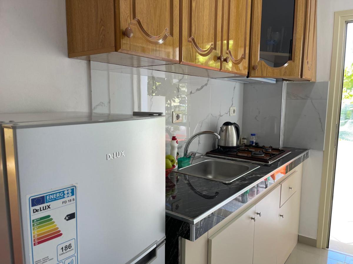 Kristeo Apartment Vlore Exterior photo