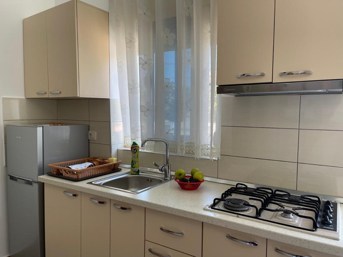 Kristeo Apartment Vlore Exterior photo