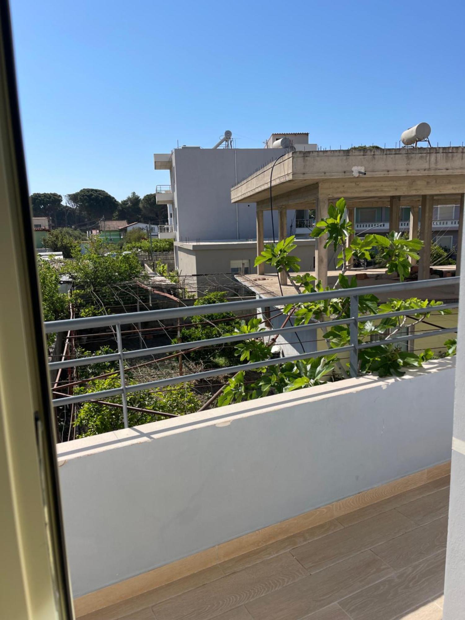 Kristeo Apartment Vlore Exterior photo